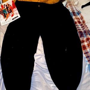 Fashion Nova jeans. (NEW)